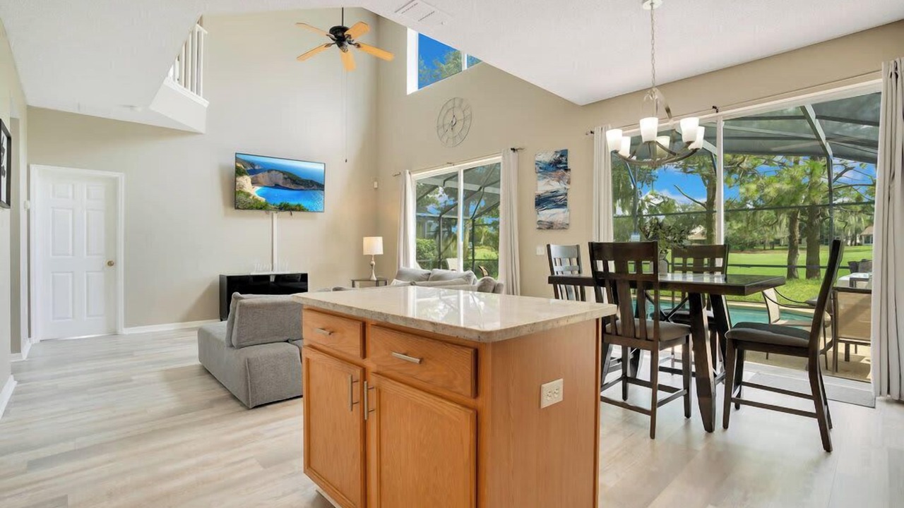 Photo of Livingroom in Haines City