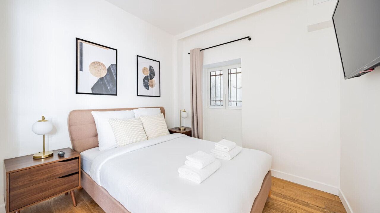 Photo of Bedroom in 7th Arrondissement