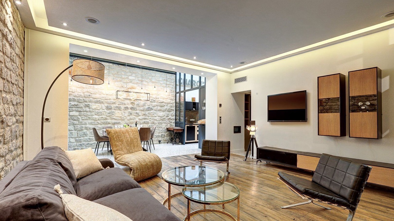 Photo of Livingroom in Hopital Saint-Louis