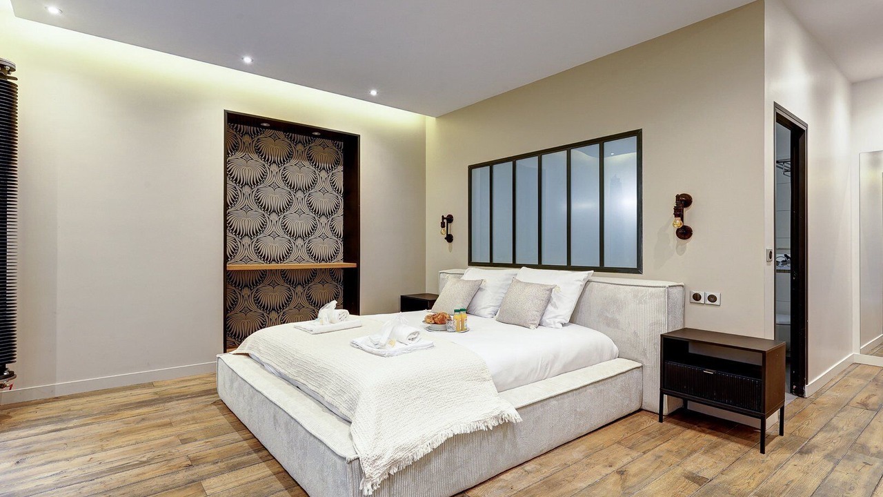 Photo of Bedroom in Hopital Saint-Louis