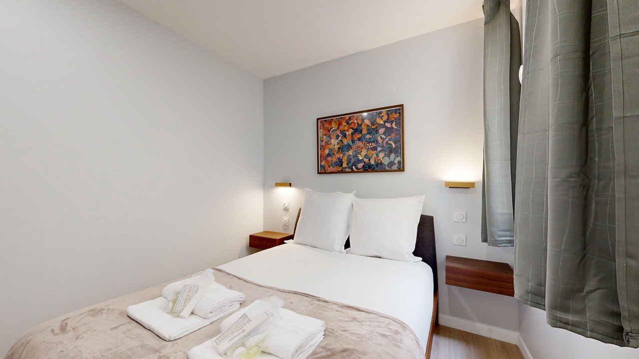 Photo of Bedroom in Marais