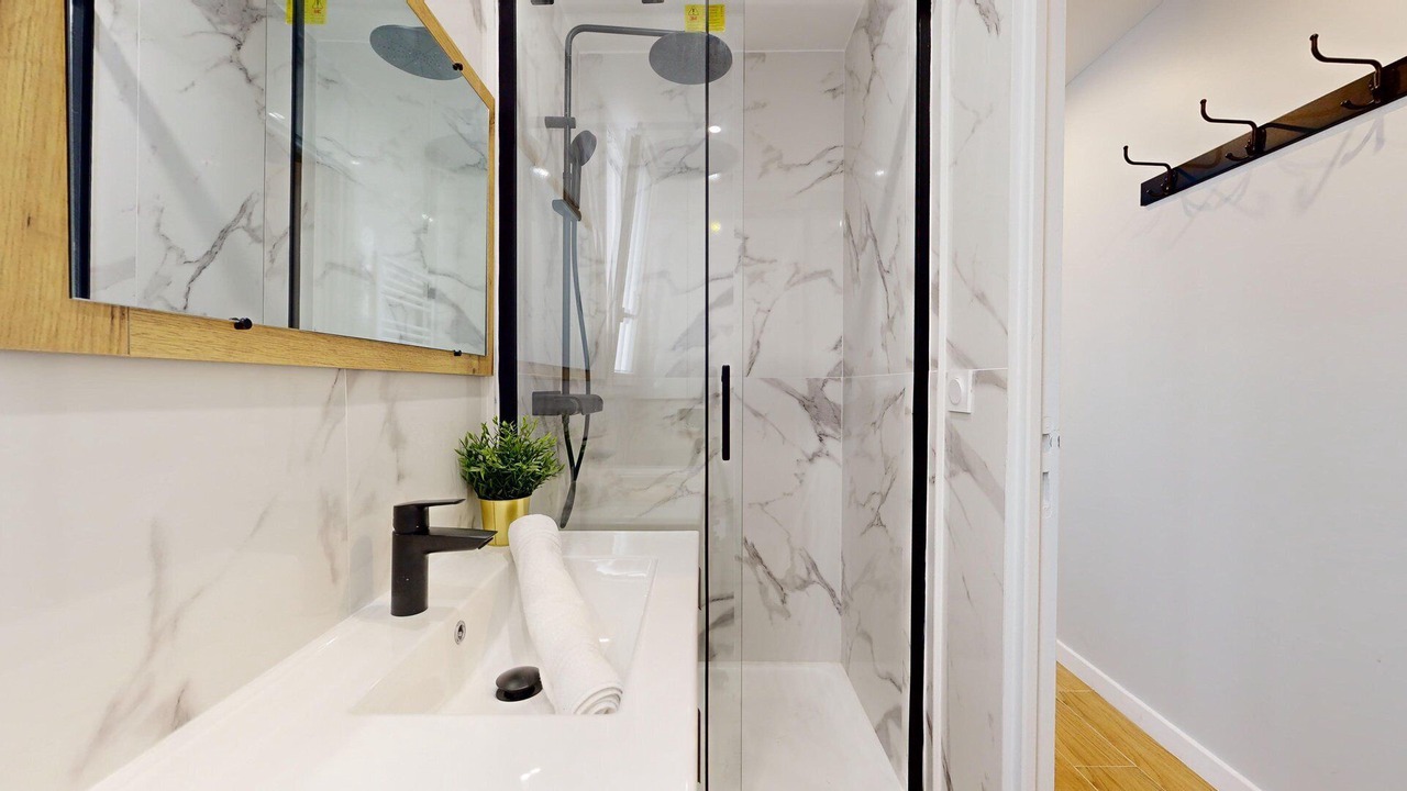 Photo of Bathroom in Marais