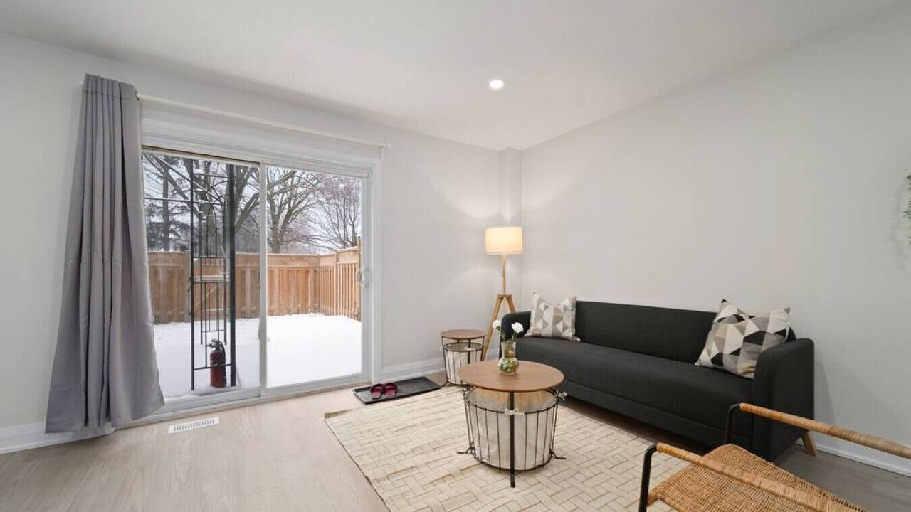 Photo of Livingroom in Rosemount