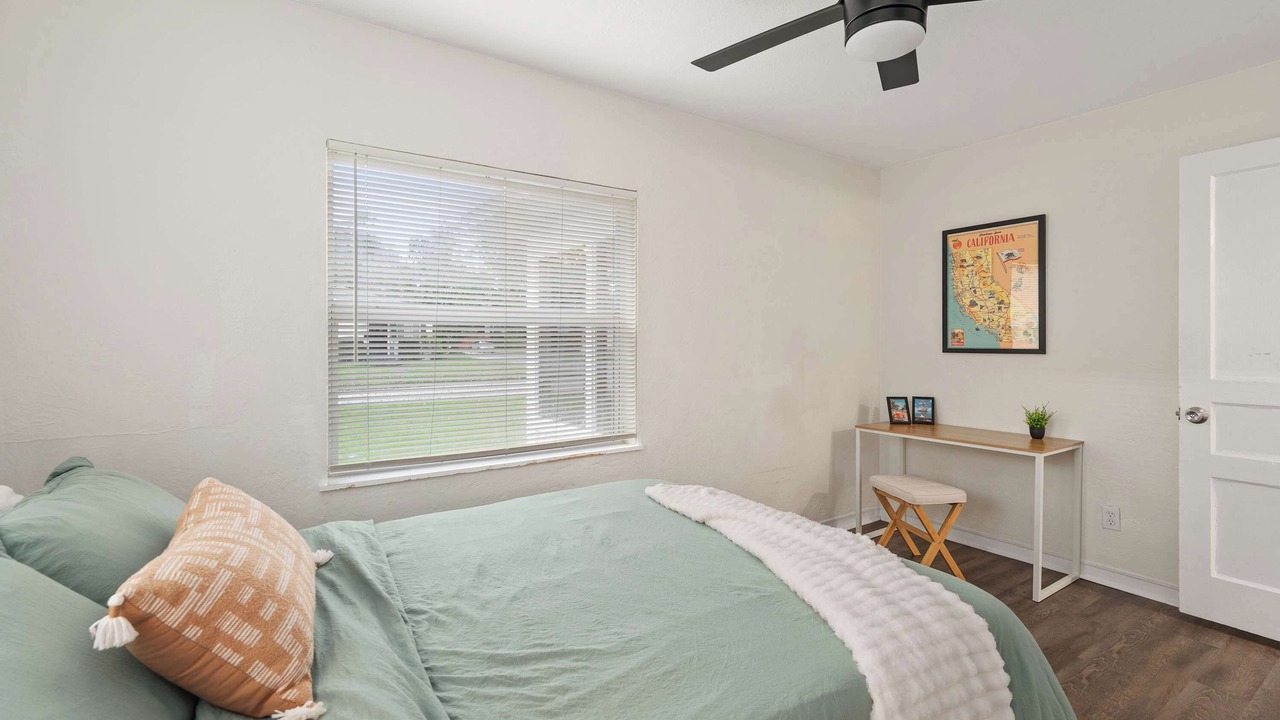 Photo of Bedroom in College Park