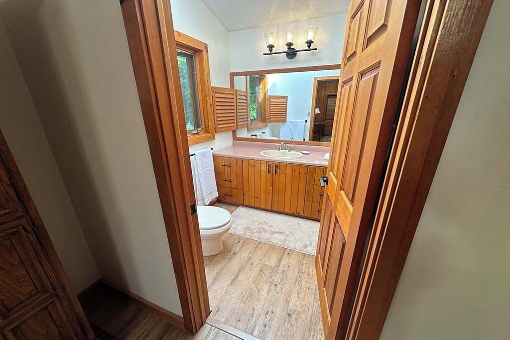 Photo of Bathroom in The Blue Mountains