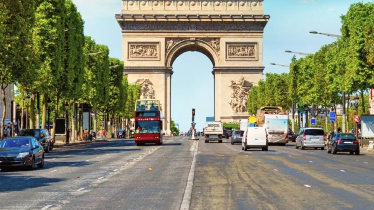 Photo of Others in 8th Arrondissement