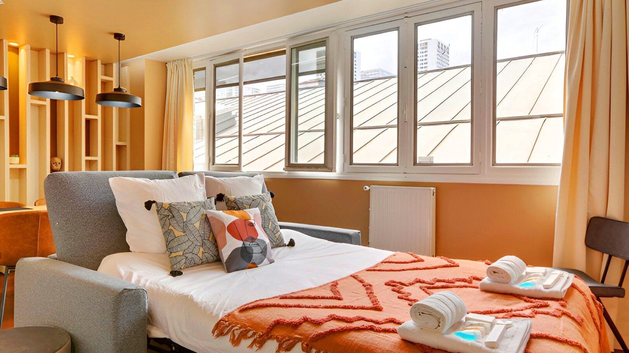 Photo of Bedroom in 13th Arrondissement