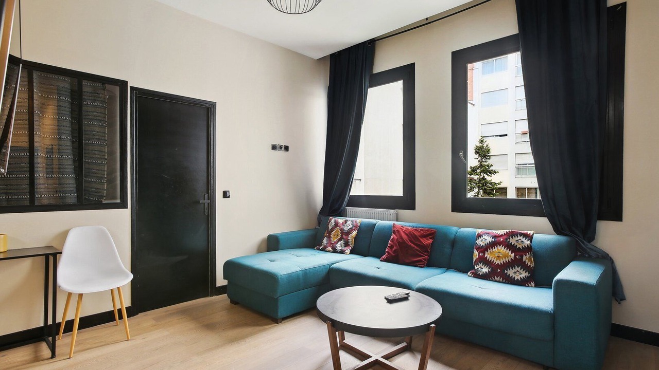 Photo of Livingroom in 12th Arrondissement