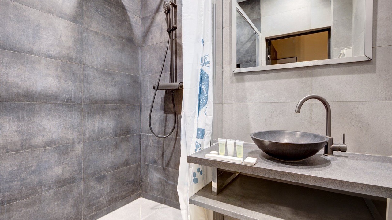 Photo of Bathroom in 12th Arrondissement