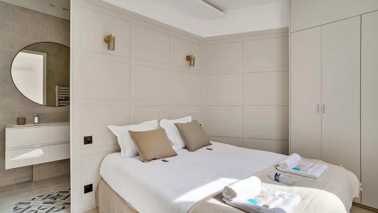 Photo of Bedroom in Auteuil
