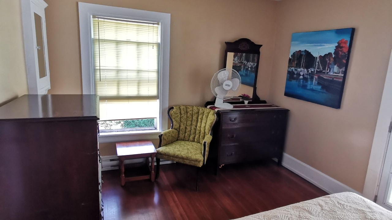Photo of Bedroom in Port Stanley
