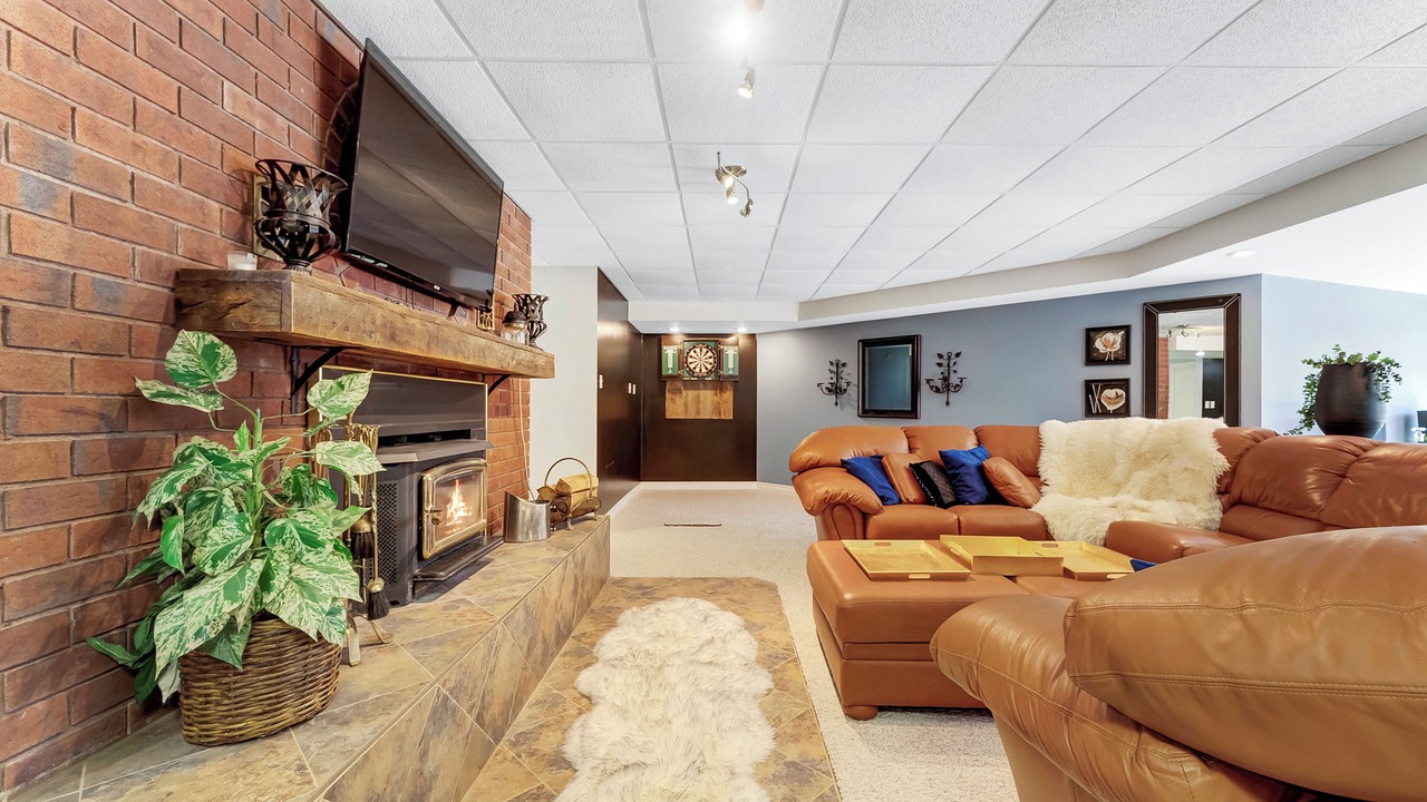 Photo of Livingroom in Bancroft