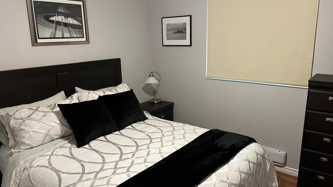 Photo of Bedroom in Armour