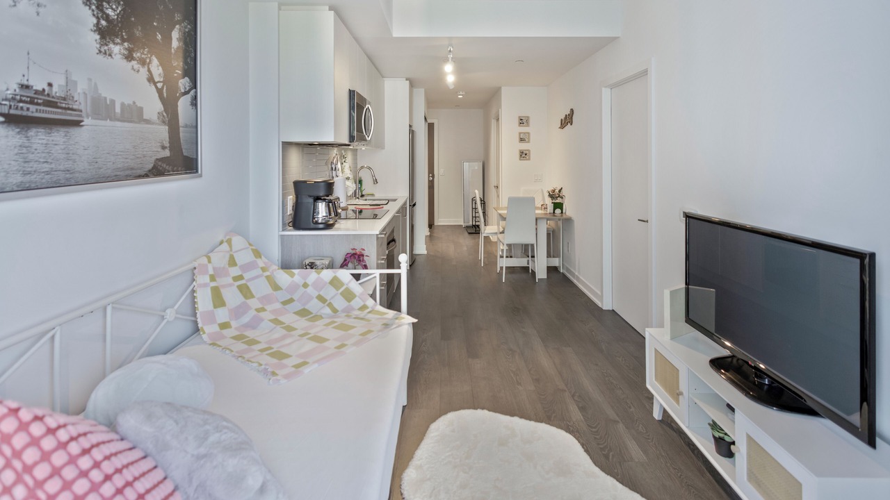 Photo of Livingroom in Swansea