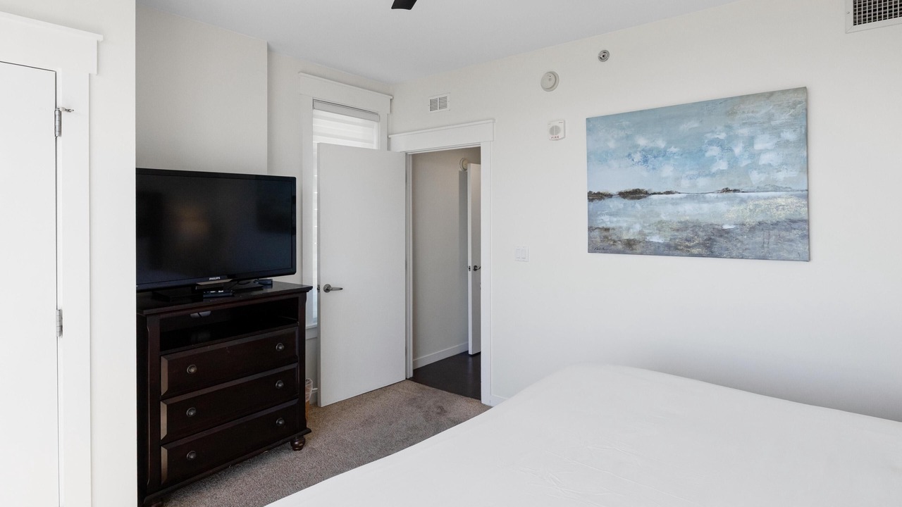 Photo of Bedroom in Baytowne Wharf