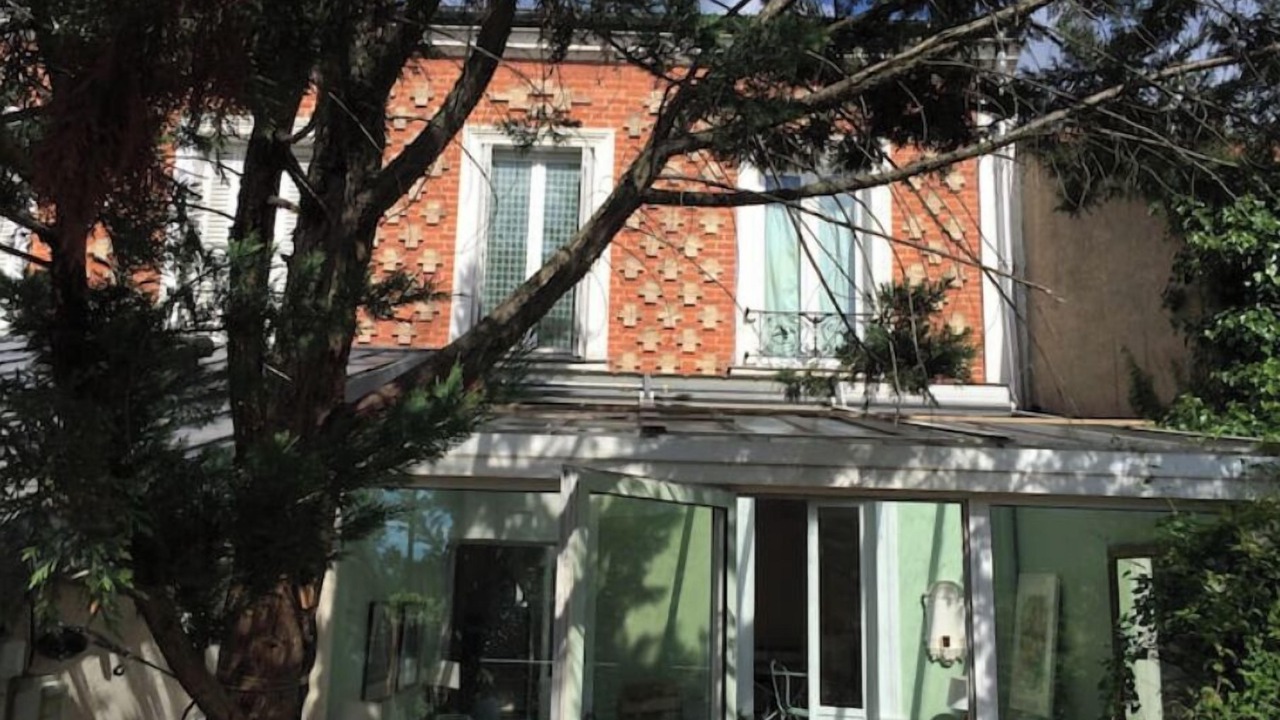 Photo of Outdoor in Suresnes