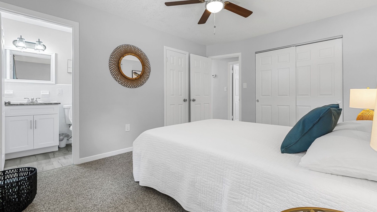Photo of Bedroom in Sherwood Forest