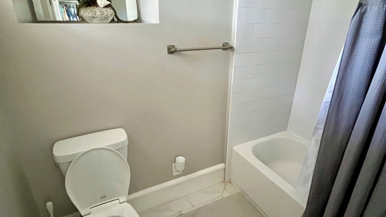 Photo of Bathroom in Edgewood