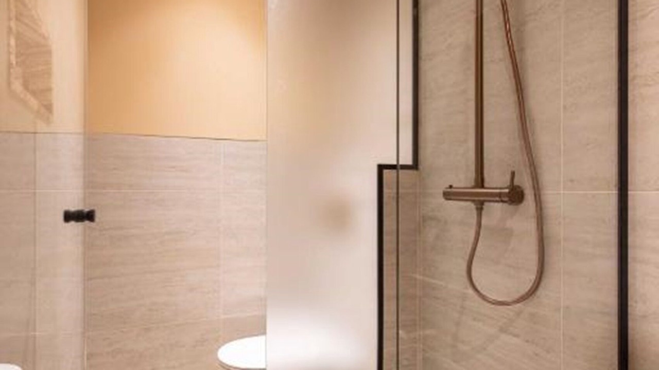 Photo of Bathroom in Paris City Center