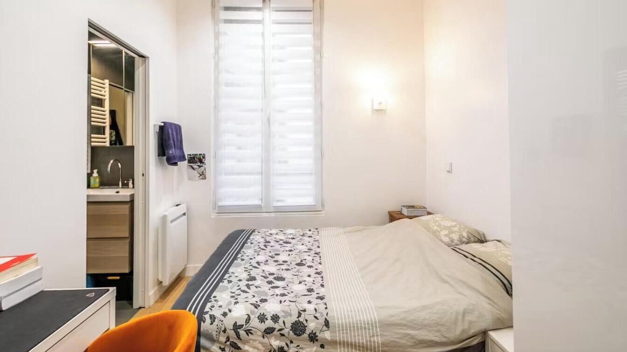 Photo of Bedroom in Clignancourt