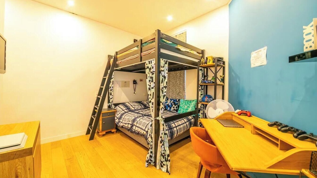 Photo of Bedroom in Clignancourt