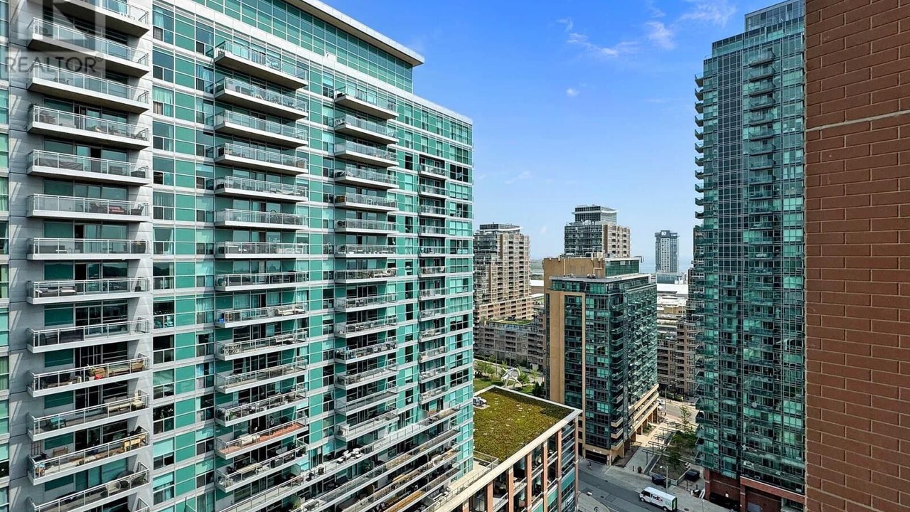 Photo of Outdoor in King West Village