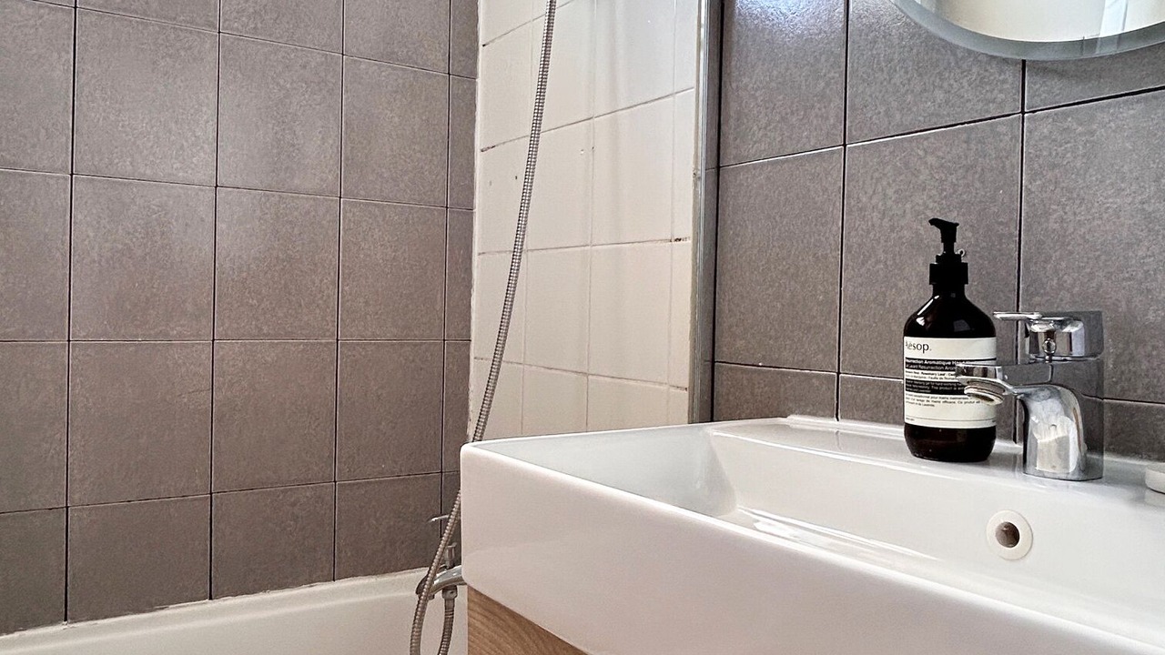 Photo of Bathroom in Thiais