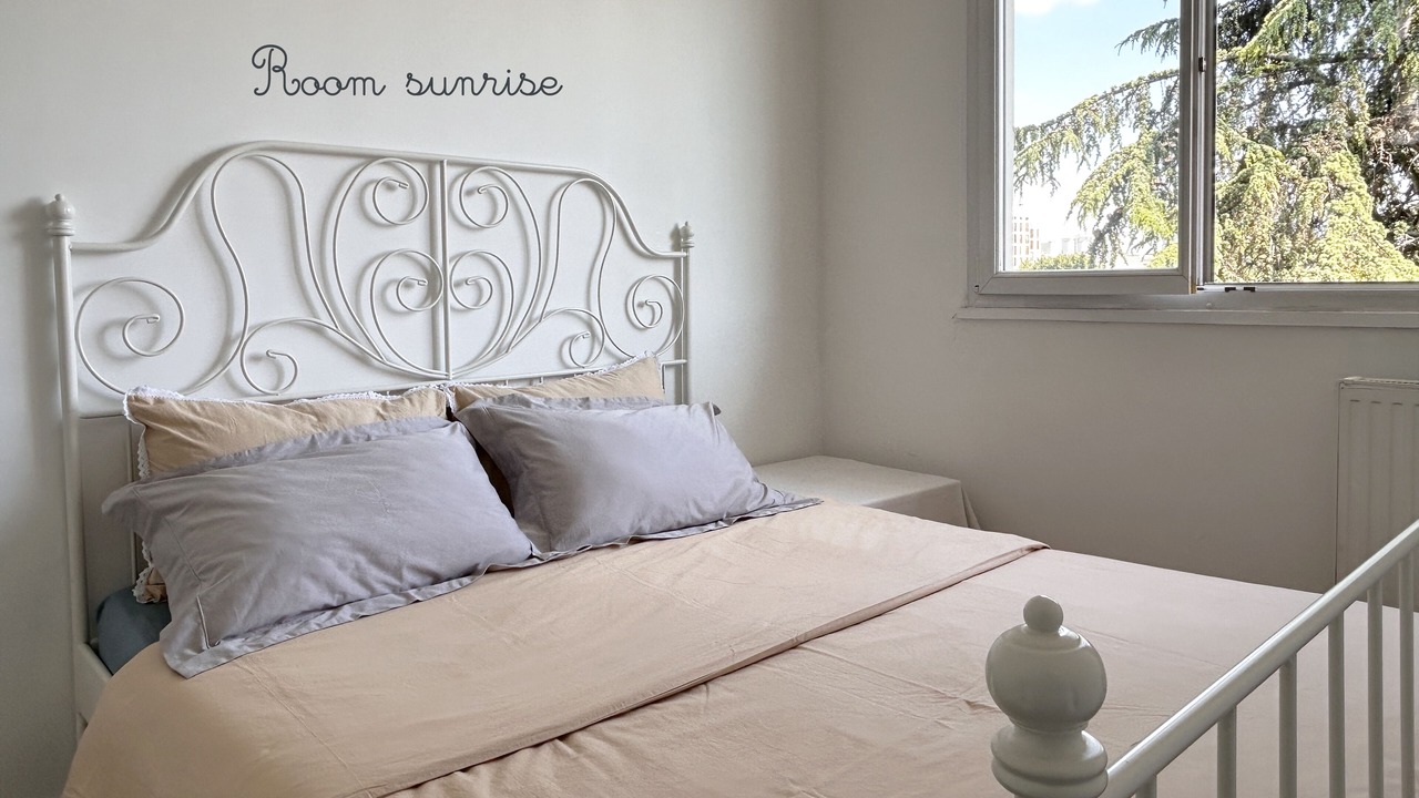 Photo of Bedroom in Thiais