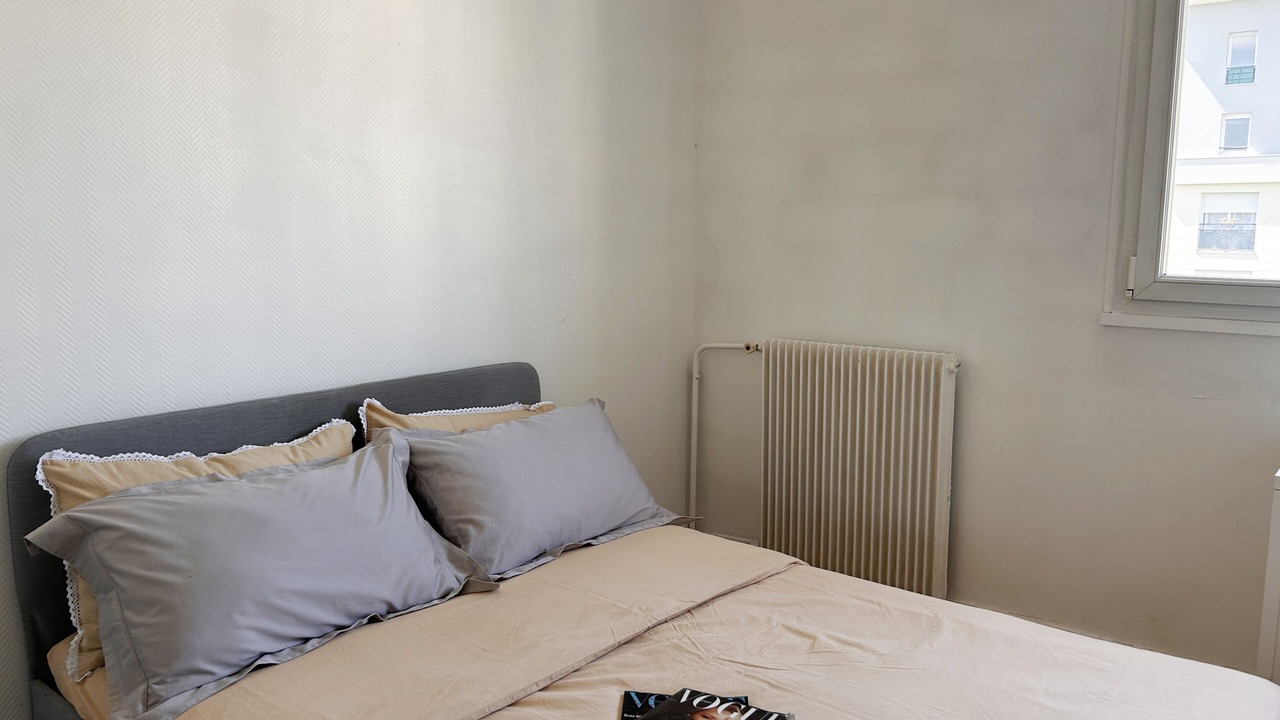 Photo of Bedroom in Thiais