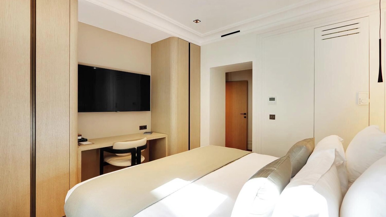 Photo of Bedroom in Notre Dame