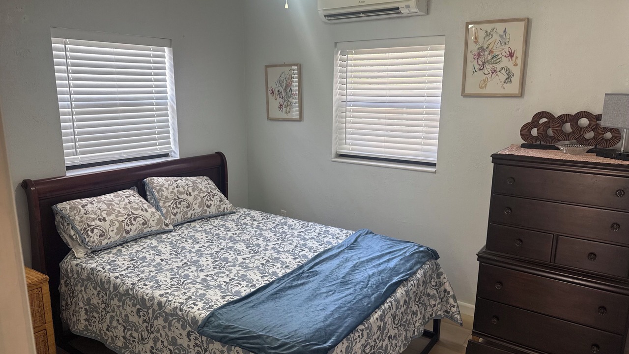 Photo of Bedroom in Tropic