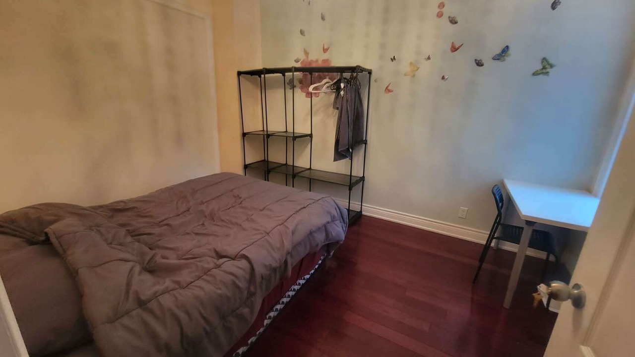 Photo of Bedroom in Dovercourt Park