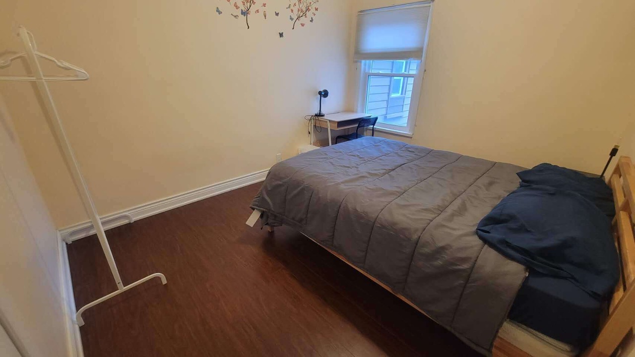 Photo of Bedroom in Dovercourt Park
