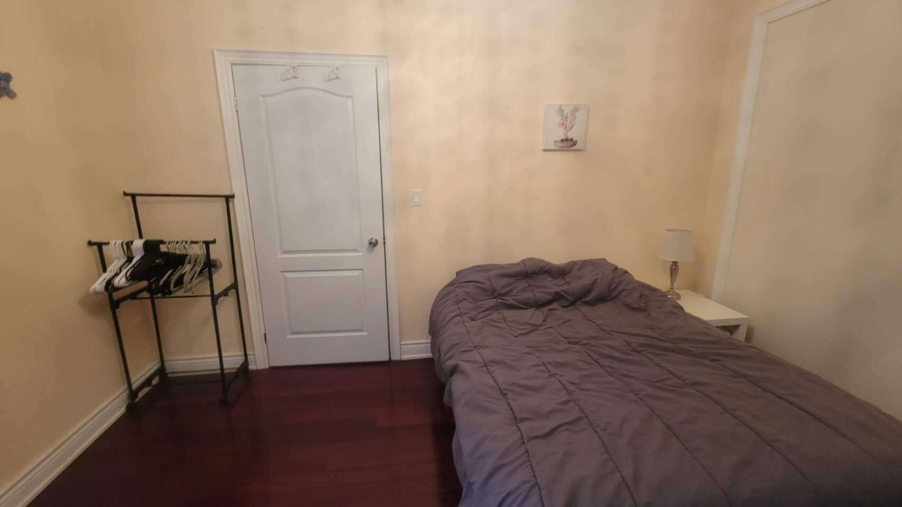 Photo of Bedroom in Dovercourt Park