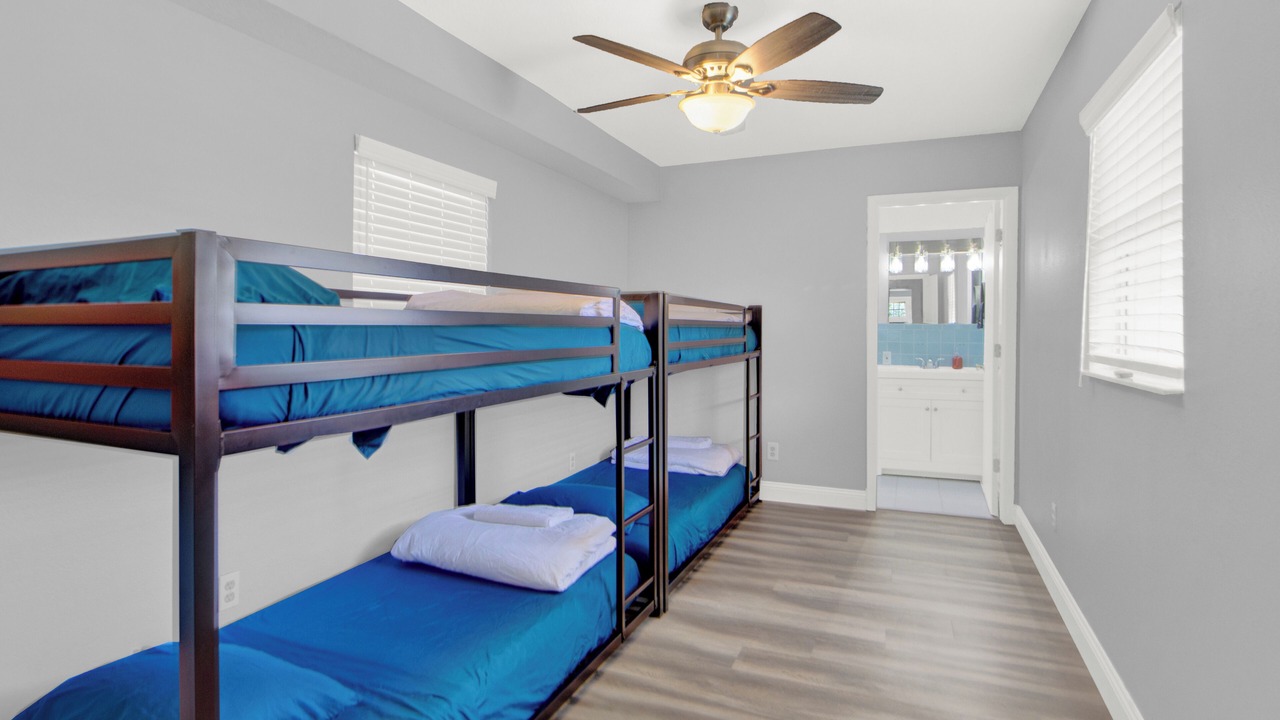 Photo of Bedroom in North Hyde Park