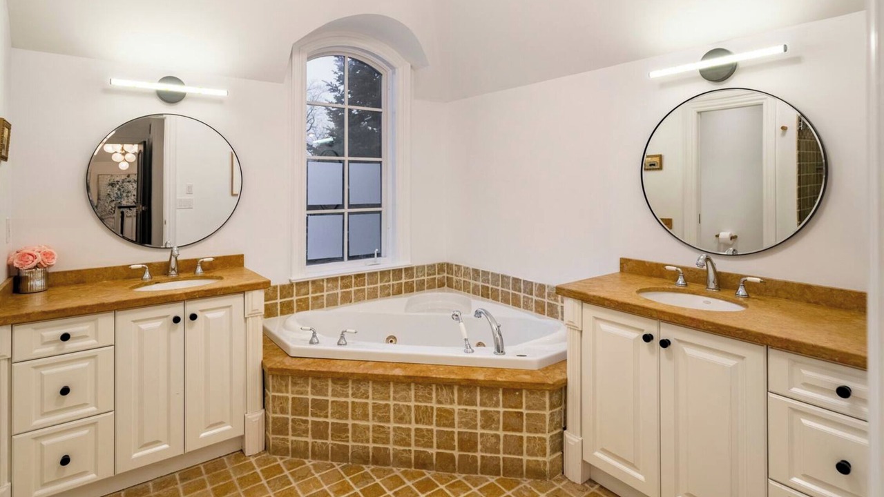 Photo of Bathroom in North York