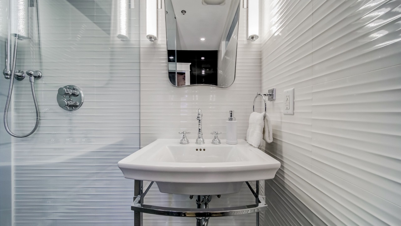 Photo of Bathroom in New Toronto