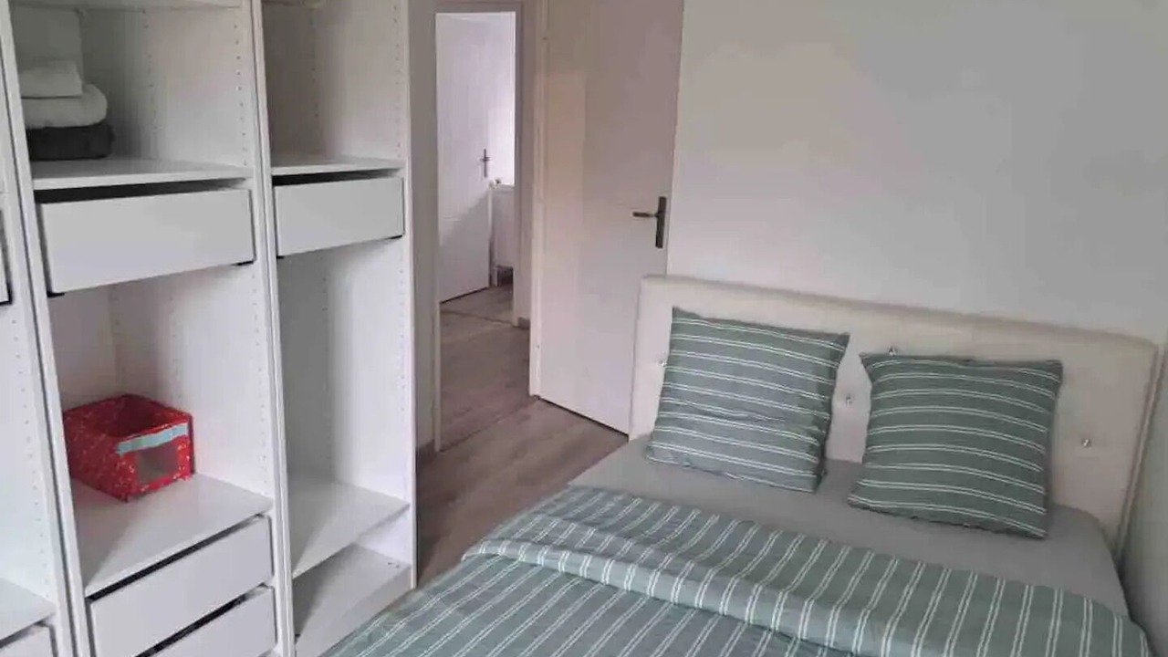 Photo of Bedroom in Colombes