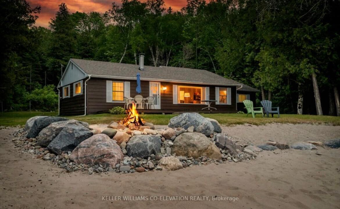 Photo of Outdoor in Tiny