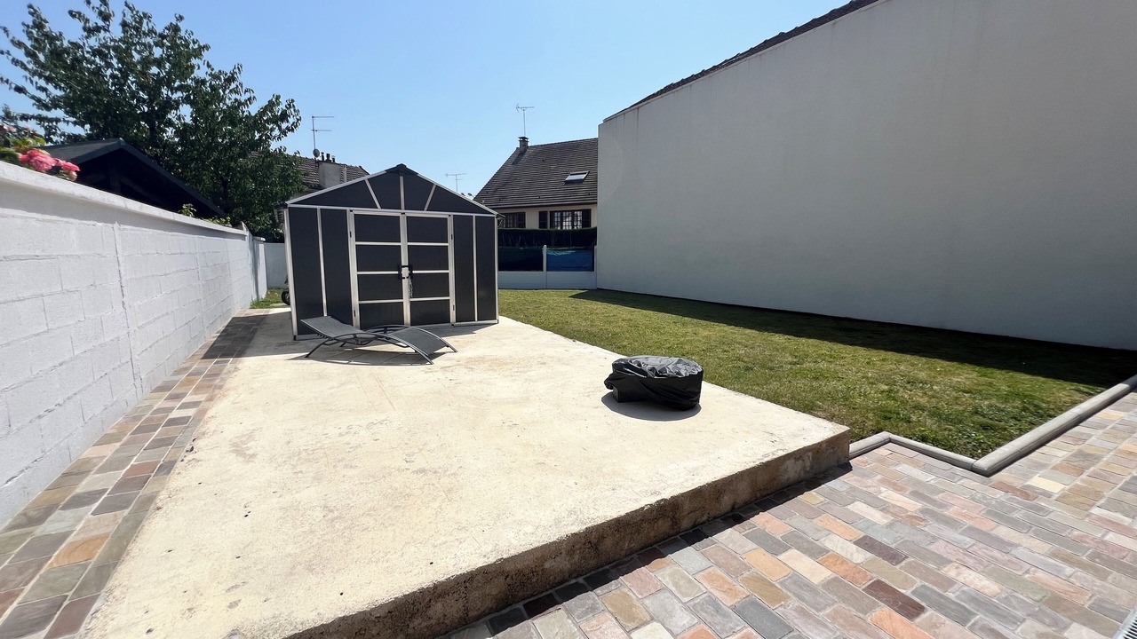 Photo of Patio Balcony in Bondy