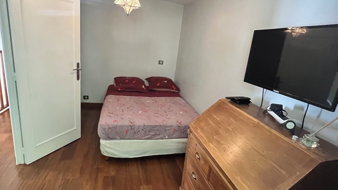 Photo of Bedroom in Bondy