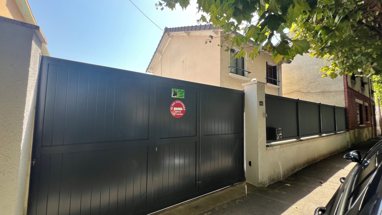 Photo of Outdoor in Bondy