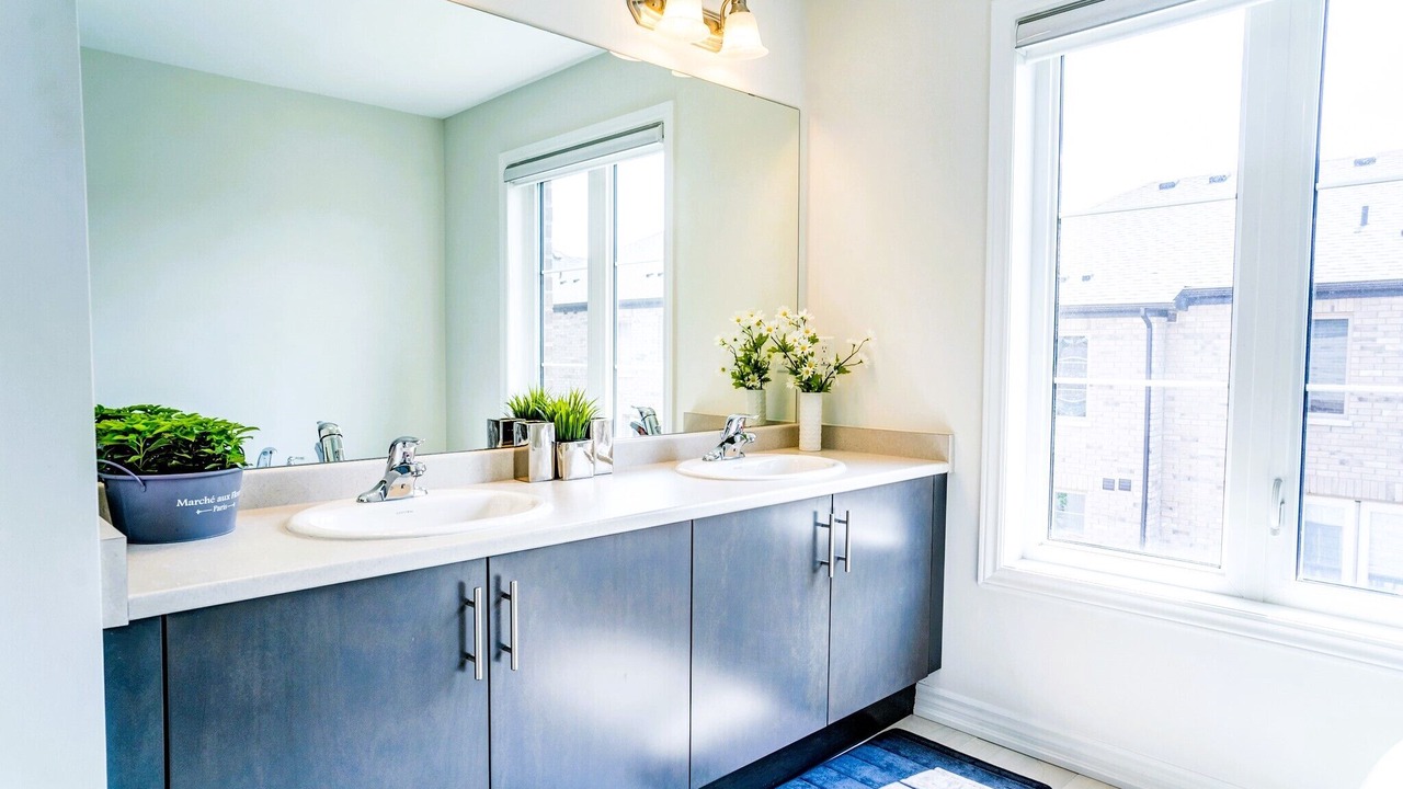 Photo of Bathroom in Brampton