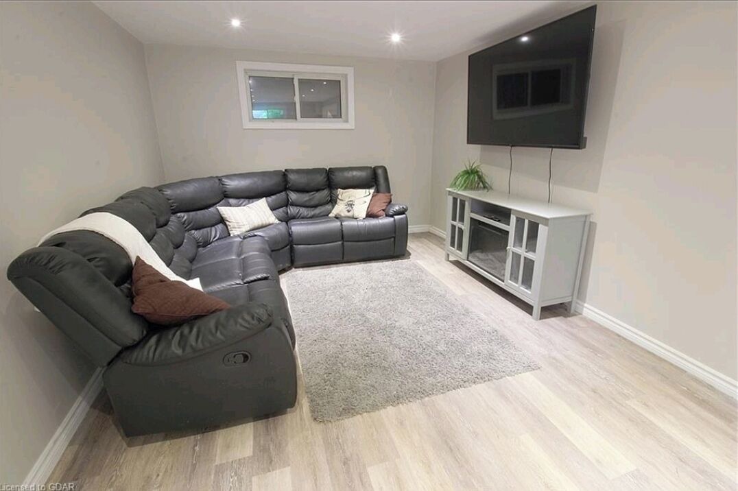 Photo of Livingroom in Orangeville