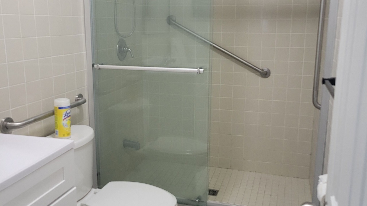 Photo of Bathroom in Downsview