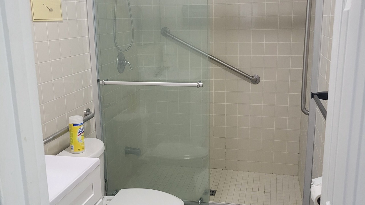 Photo of Bathroom in Downsview