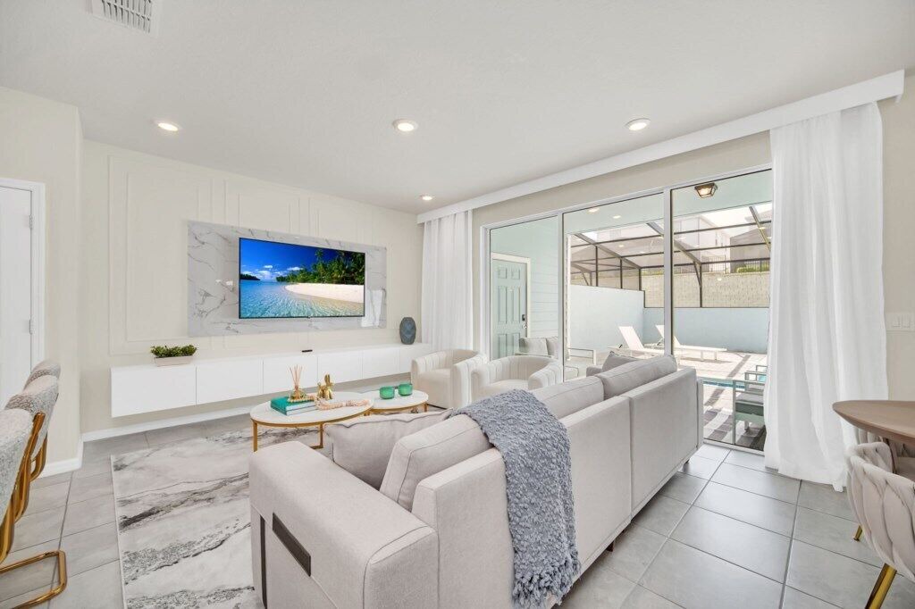 Photo of Livingroom in Tuscan Hills