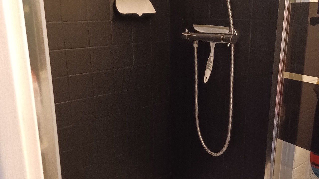 Photo of Bathroom in 19th Arrondissement