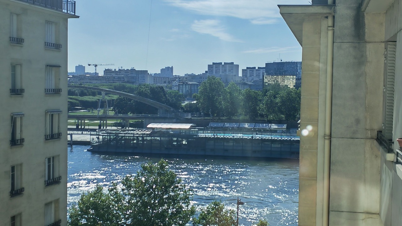 Photo of Others in Auteuil