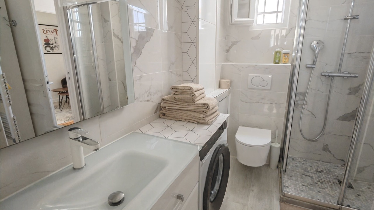 Photo of Bathroom in Auteuil